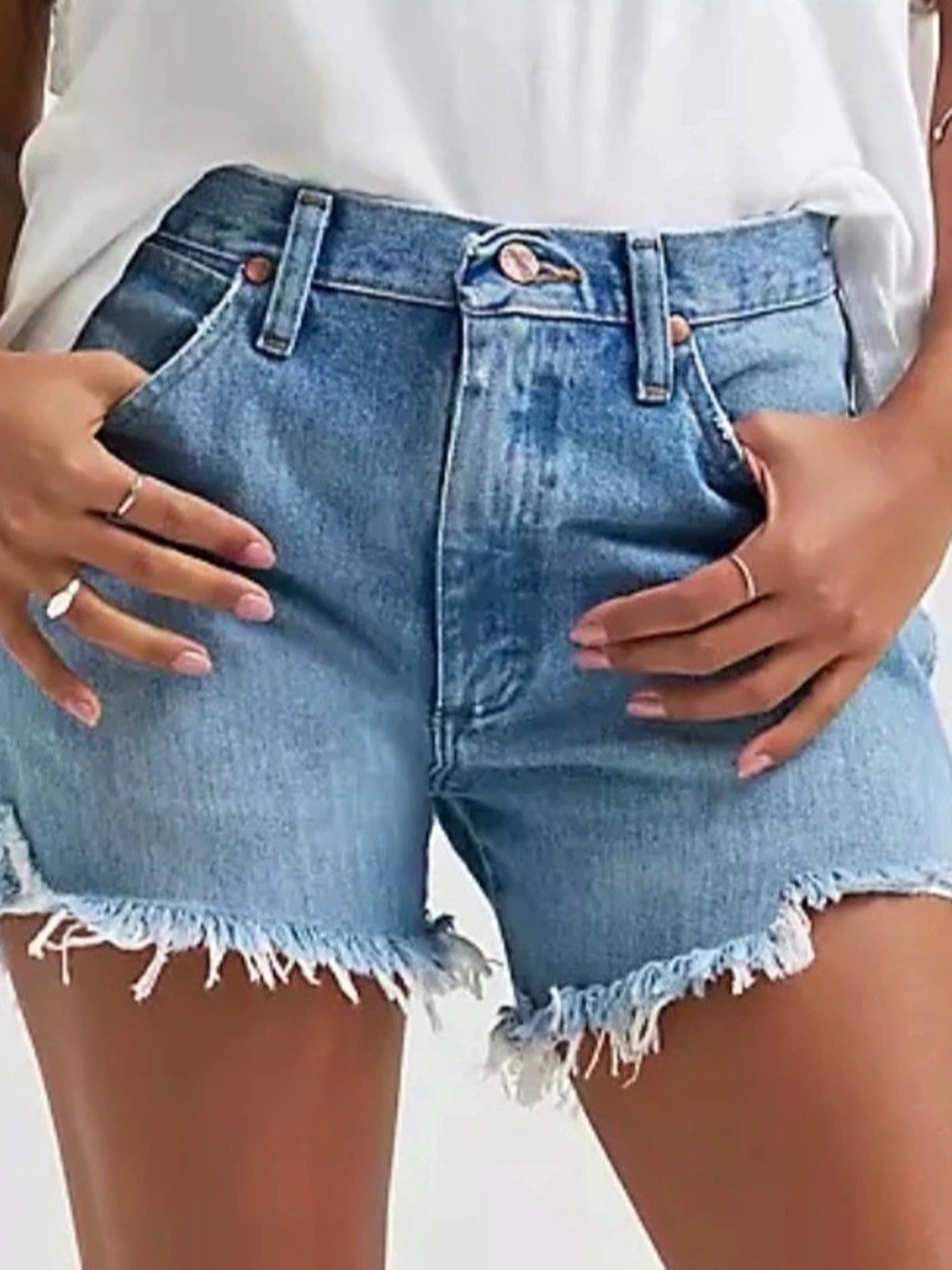 Wrangler WOMEN'S REWORKED SHORT